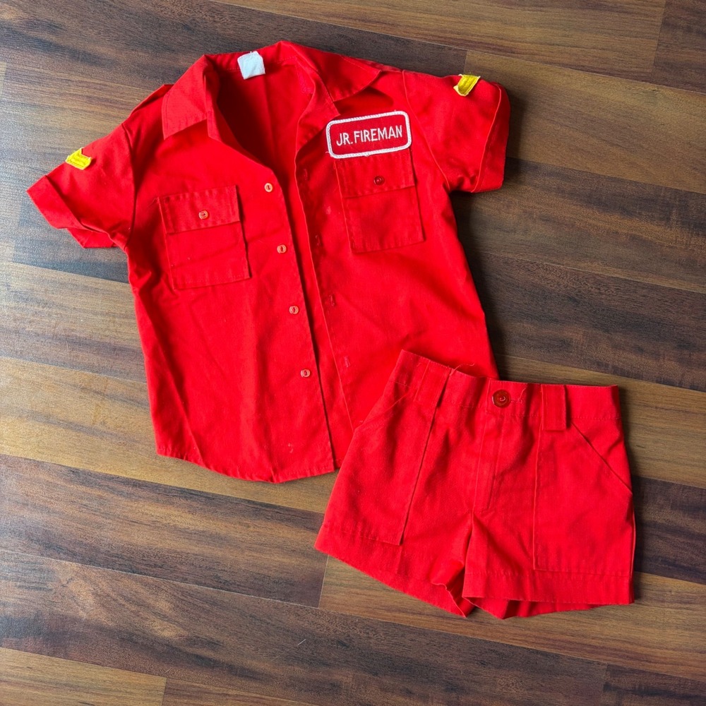 Unisex Vintage 1980s Jr Fireman Red Shirt and Shorts Costume Set Kids 6
